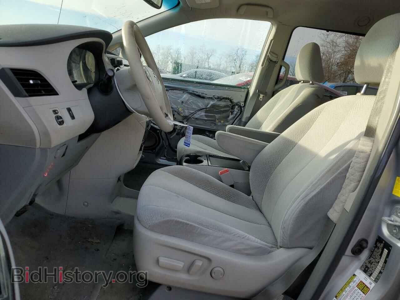 2011 TOYOTA All Models - VIN: 5TDKK3DC1BS125985 - Фото 7