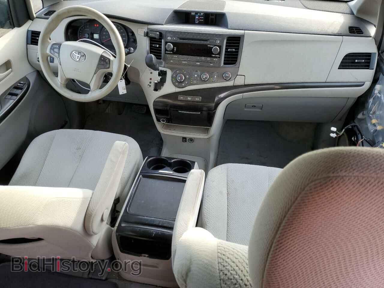 2011 TOYOTA All Models - VIN: 5TDKK3DC1BS125985 - Фото 8