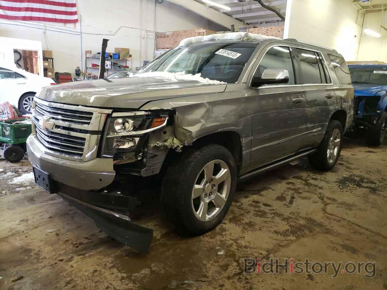 Report 1GNSKCKC7HR110280 CHEVROLET TAHOE 2017 BROWN GAS - price and ...