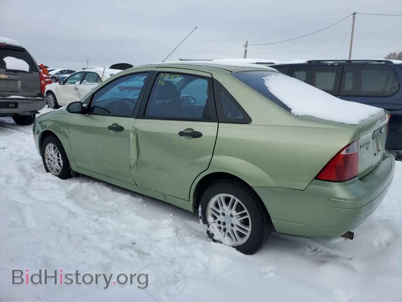 2007 FORD FOCUS - VIN: 1FAHP34N27W153465 - Фото 2