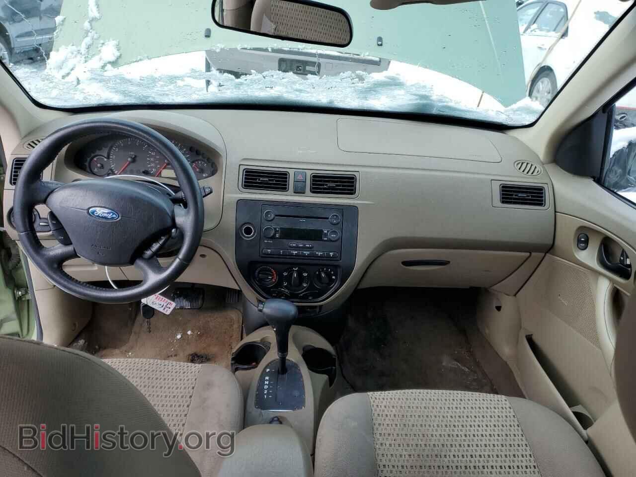 2007 FORD FOCUS - VIN: 1FAHP34N27W153465 - Фото 8