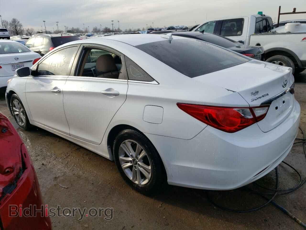 2013 HYUNDAI SONATA - VIN: 5NPEB4AC4DH663712 - Фото 2