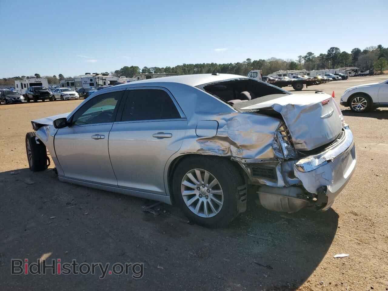 2012 CHRYSLER 300 - VIN: 2C3CCAAG2CH126970 - Фото 2