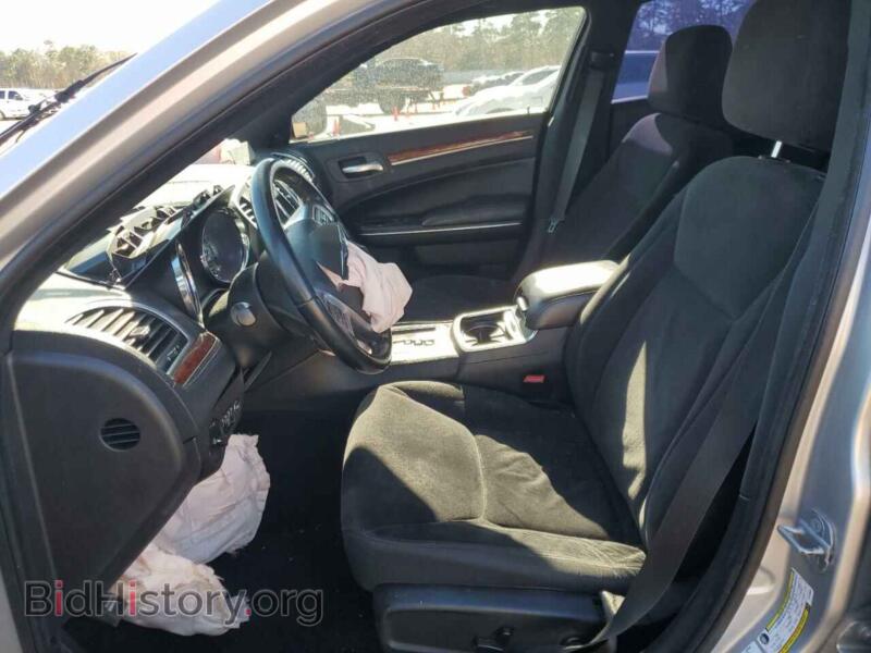 2012 Chrysler 300 (VIN 2C3CCAAG2CH126970) — фото 7 из 12