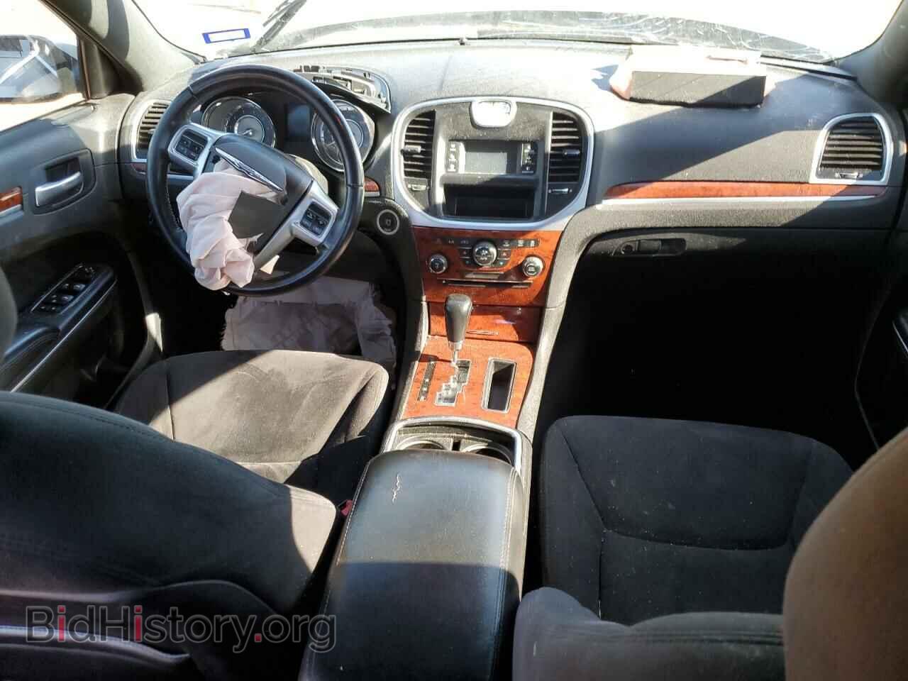 2012 CHRYSLER 300 - VIN: 2C3CCAAG2CH126970 - Фото 8