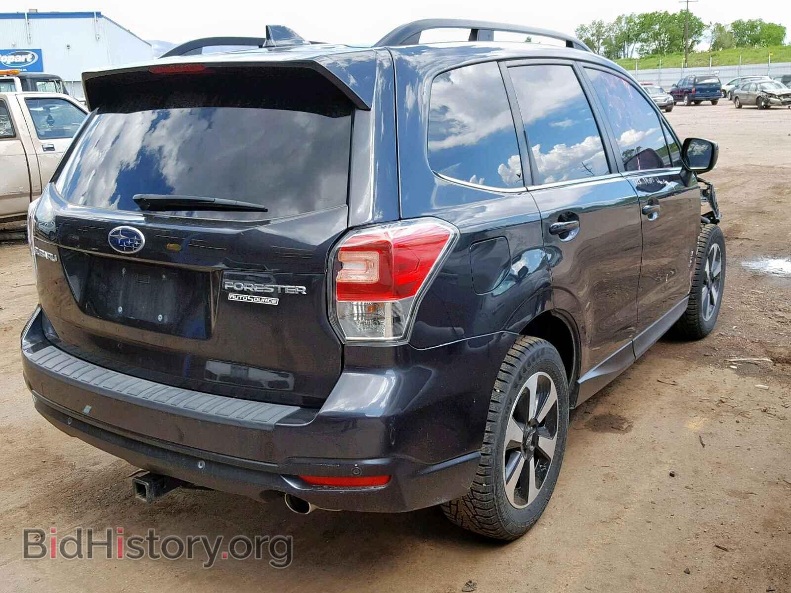 2017 SUBARU FORESTER - VIN: JF2SJARC3HH441211 - Фото 4