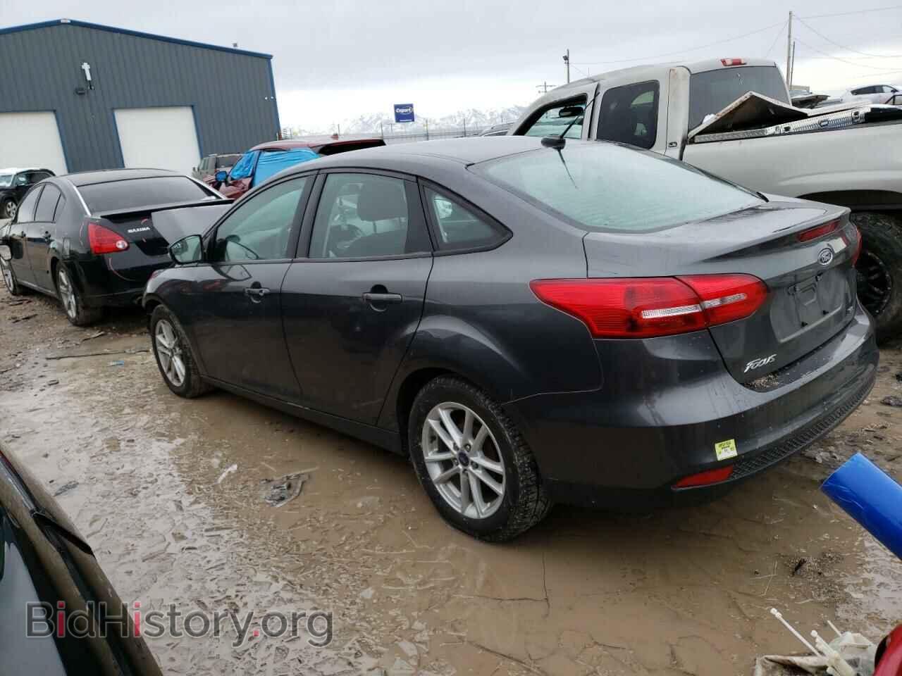 2017 FORD FOCUS - VIN: 1FADP3F24HL258903 - Фото 2