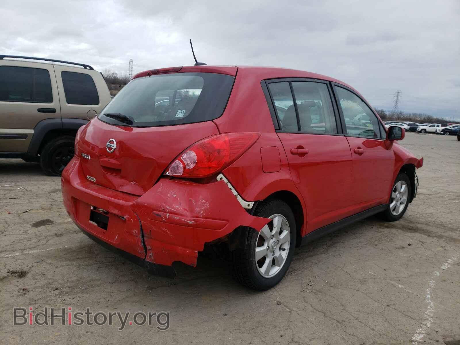 2007 NISSAN VERSA - VIN: 3N1BC13E07L372175 - Фото 4