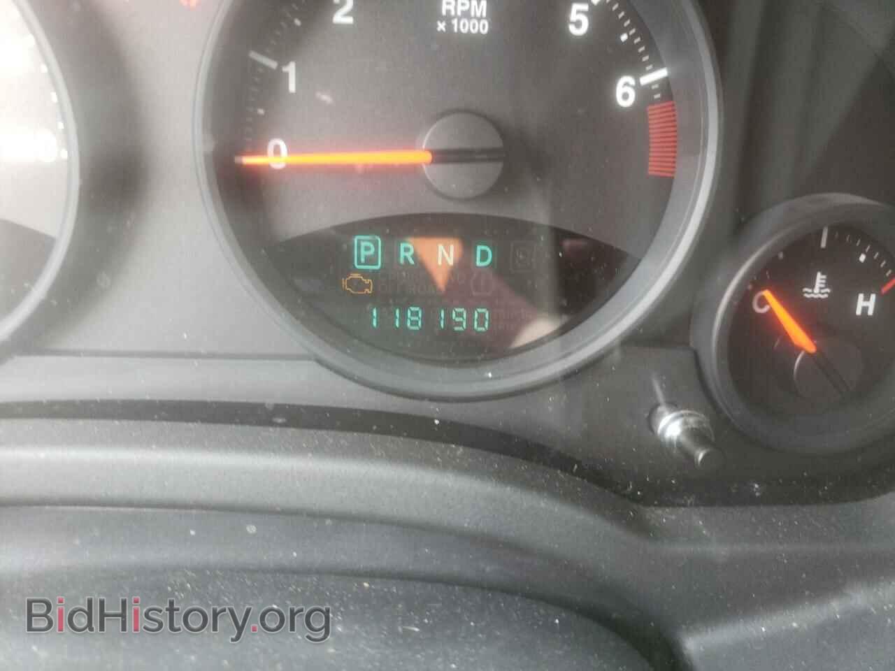 2011 JEEP COMPASS - VIN: 1J4NT1FB7BD189862 - Фото 8