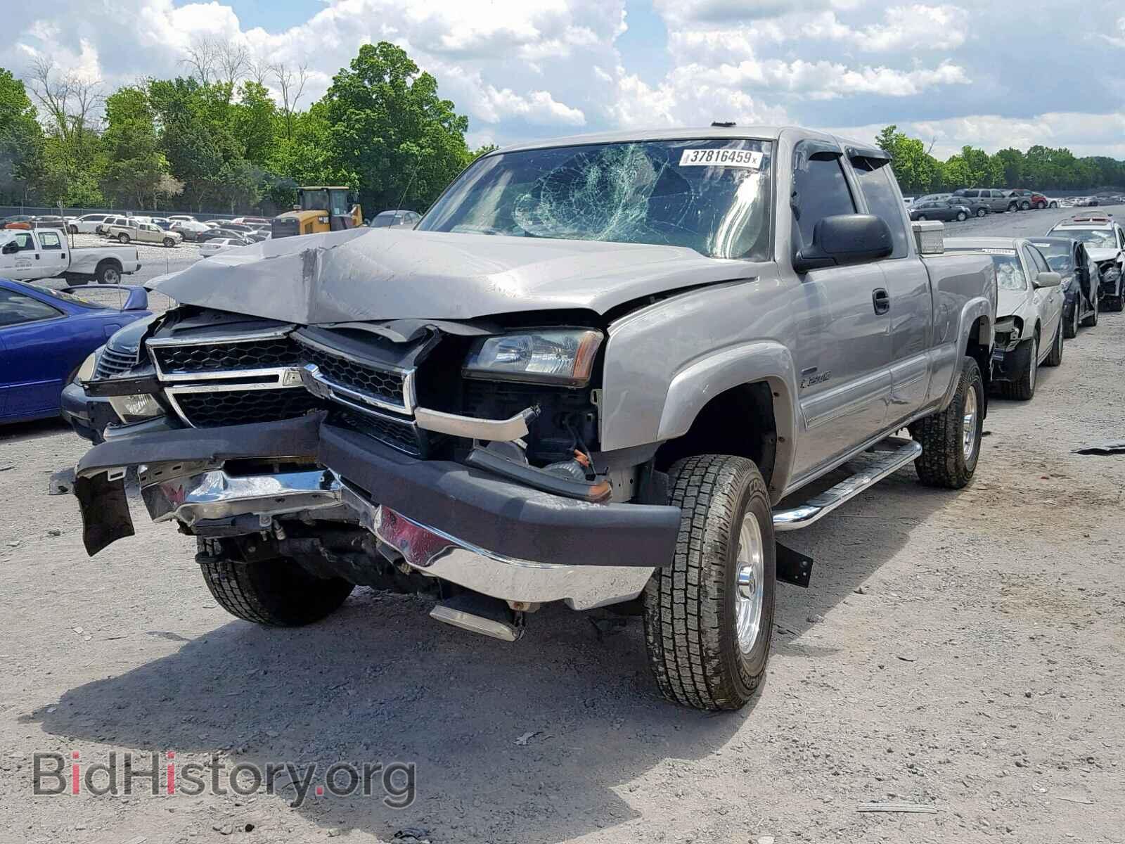 2007 CHEVROLET SILVERADO - VIN: 1GCHK29D97E133576 - Фото 2