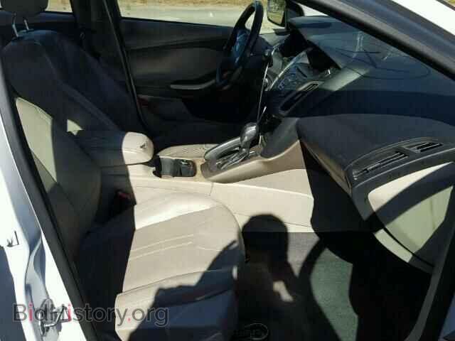 2012 FORD FOCUS - VIN: 1FAHP3M21CL105957 - Фото 5