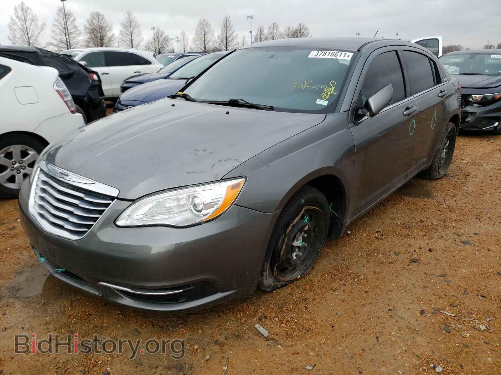 2012 CHRYSLER 200 - VIN: 1C3CCBAB9CN163810 - Фото 2