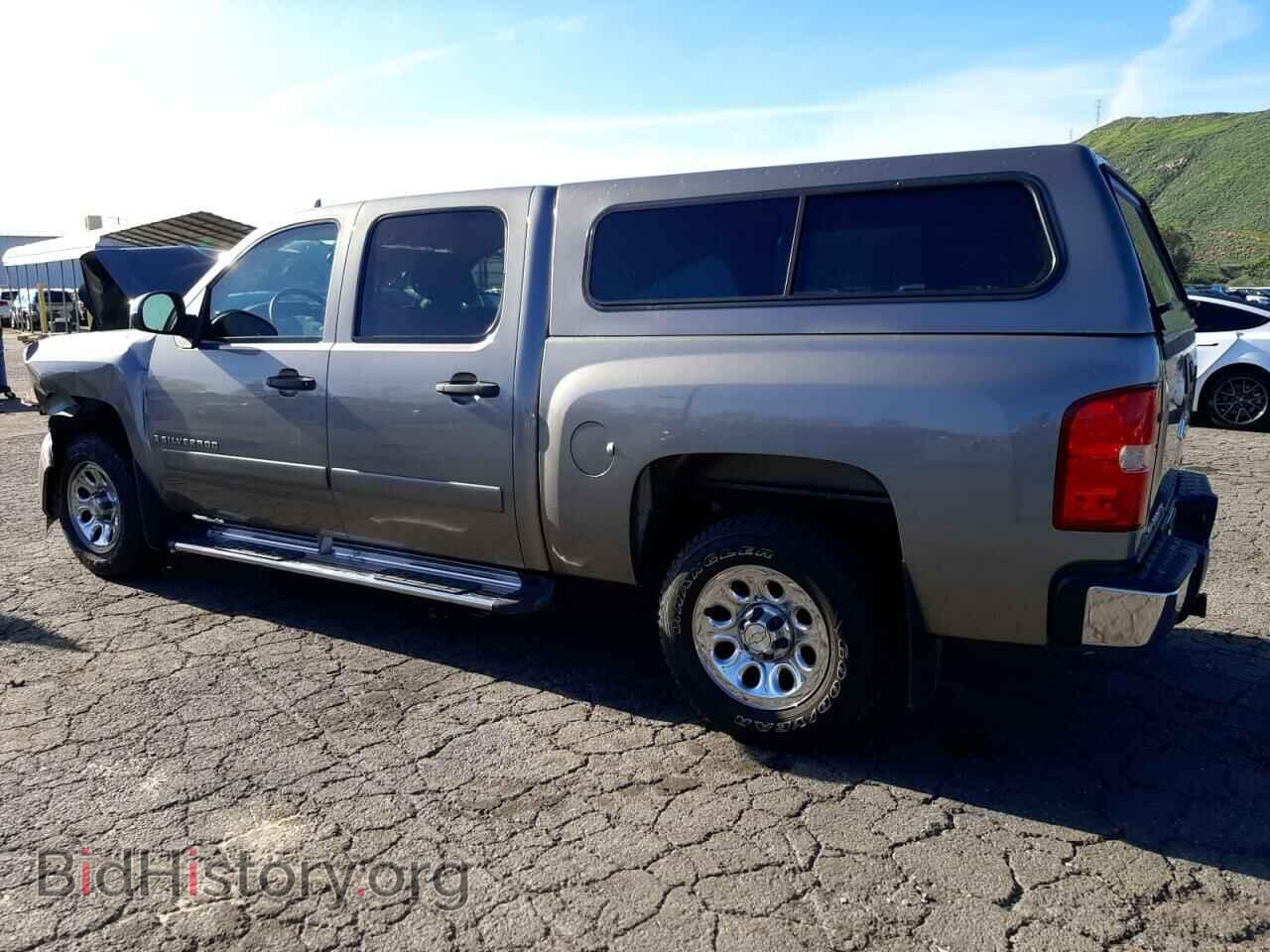 2007 CHEVROLET SILVERADO - VIN: 2GCEC13C071717697 - Фото 2