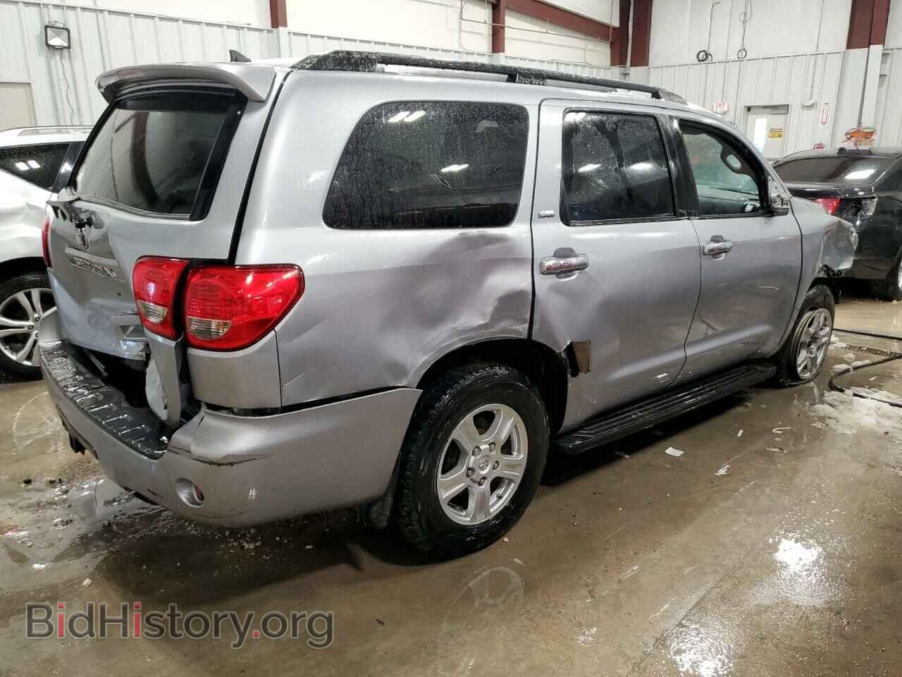2011 TOYOTA SEQUOIA - VIN: 5TDBW5G12BS044360 - Фото 3