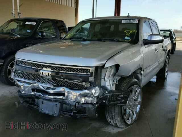 2011 CHEVROLET SILVERADO - VIN: 3GCPCSE05BG297503 - Фото 2