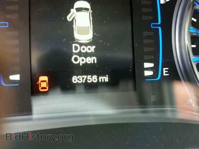 2015 CHRYSLER 200 - VIN: 1C3CCCAB5FN636788 - Фото 8