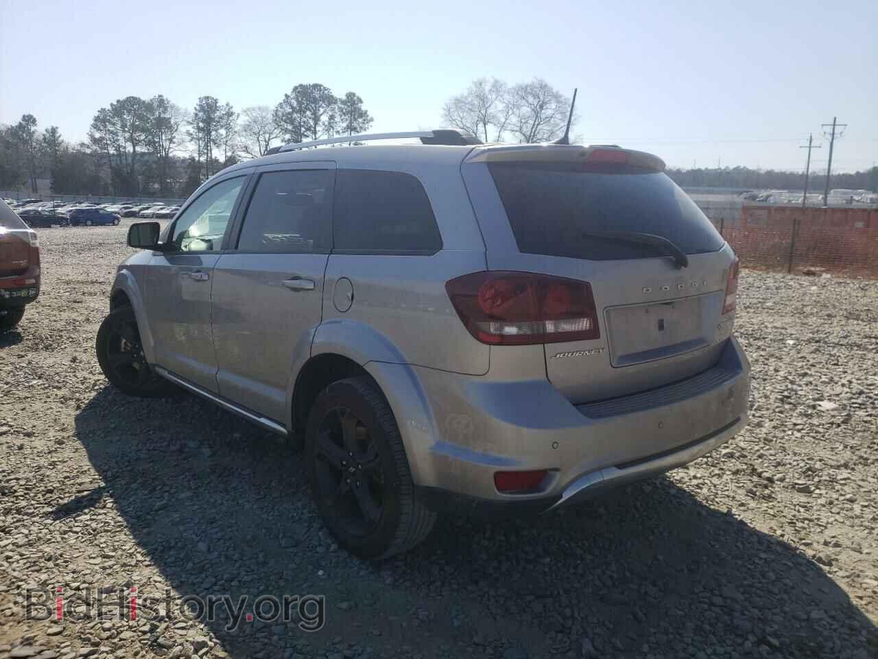 2020 DODGE JOURNEY - VIN: 3C4PDCGB6LT267596 - Фото 3