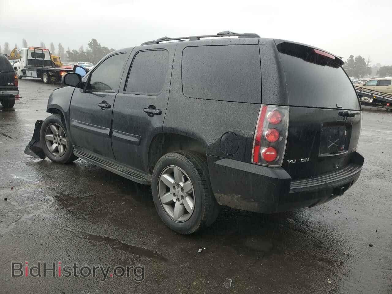 2007 GMC YUKON - VIN: 1GKFC13C27J323200 - Photo 2