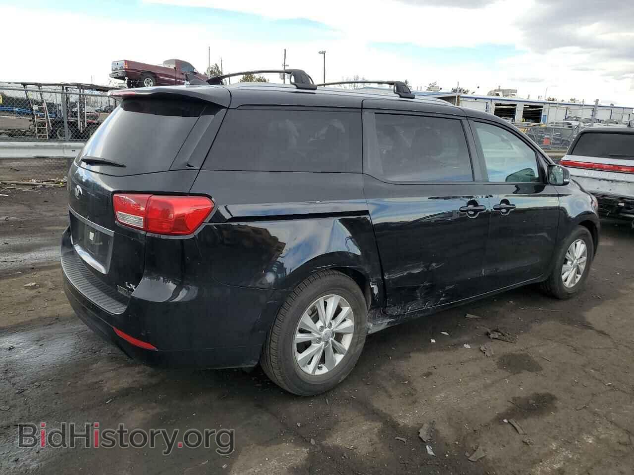 2017 KIA All Models - VIN: KNDMB5C10H6324166 - Фото 3