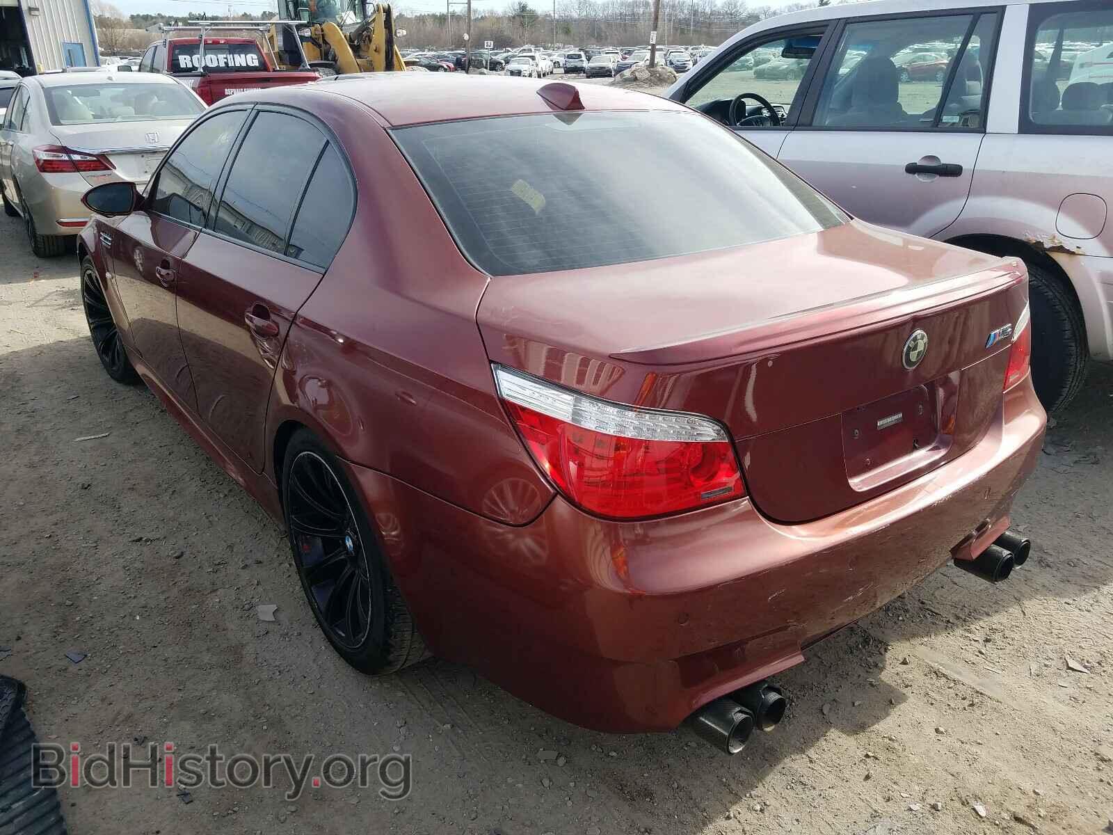 2008 BMW M5 - VIN: WBSNB93538CX08290 - Фото 3