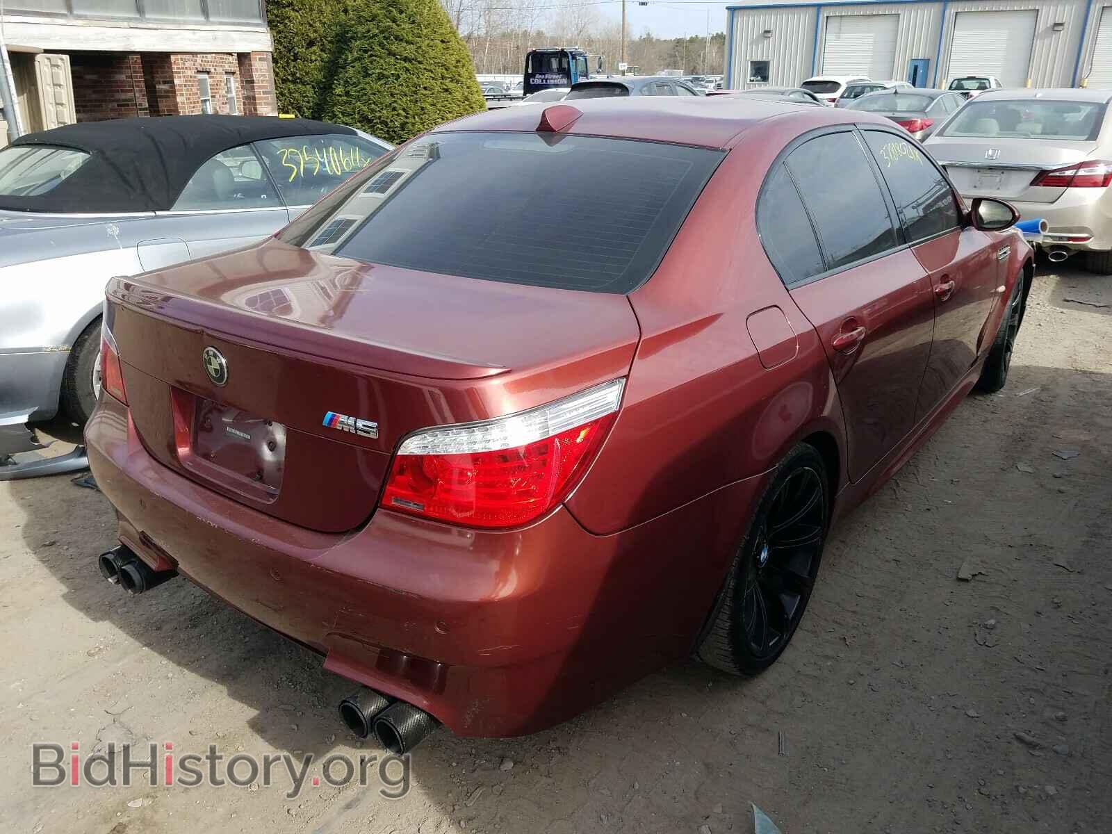 2008 BMW M5 - VIN: WBSNB93538CX08290 - Фото 4