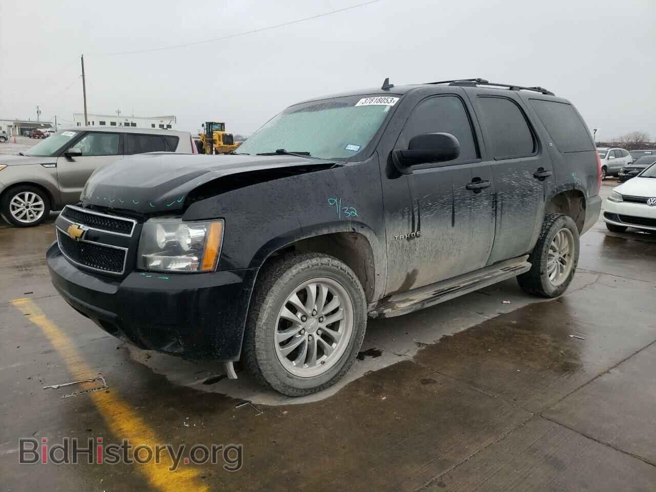 Photo 1GNSKBE08DR332476 - CHEVROLET TAHOE 2013