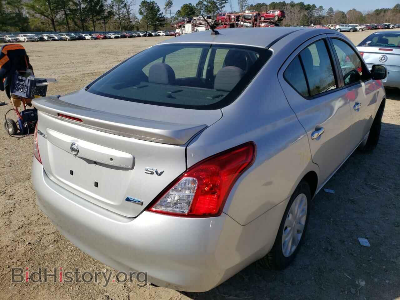 2013 NISSAN VERSA - VIN: 3N1CN7AP4DL834948 - Фото 4