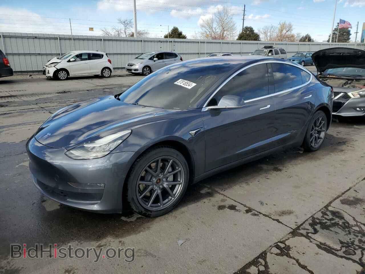 Фотография 5YJ3E1EB3JF100501 - TESLA MODEL 3 2018