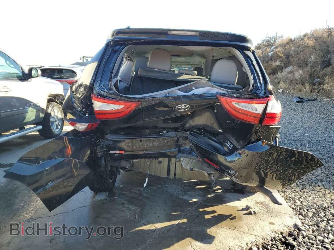 2017 TOYOTA All Models - VIN: 5TDDZ3DC6HS168151 - Фото 6