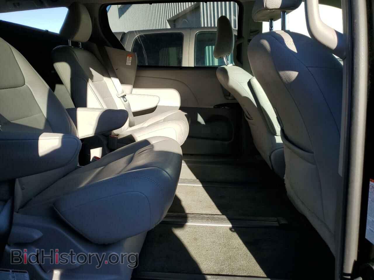 2017 TOYOTA All Models - VIN: 5TDDZ3DC6HS168151 - Фото 10