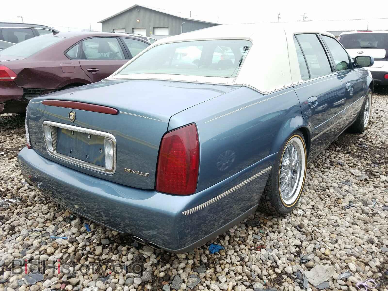 2000 CADILLAC DEVILLE - VIN: 1G6KD54Y7YU258517 - Photo 4