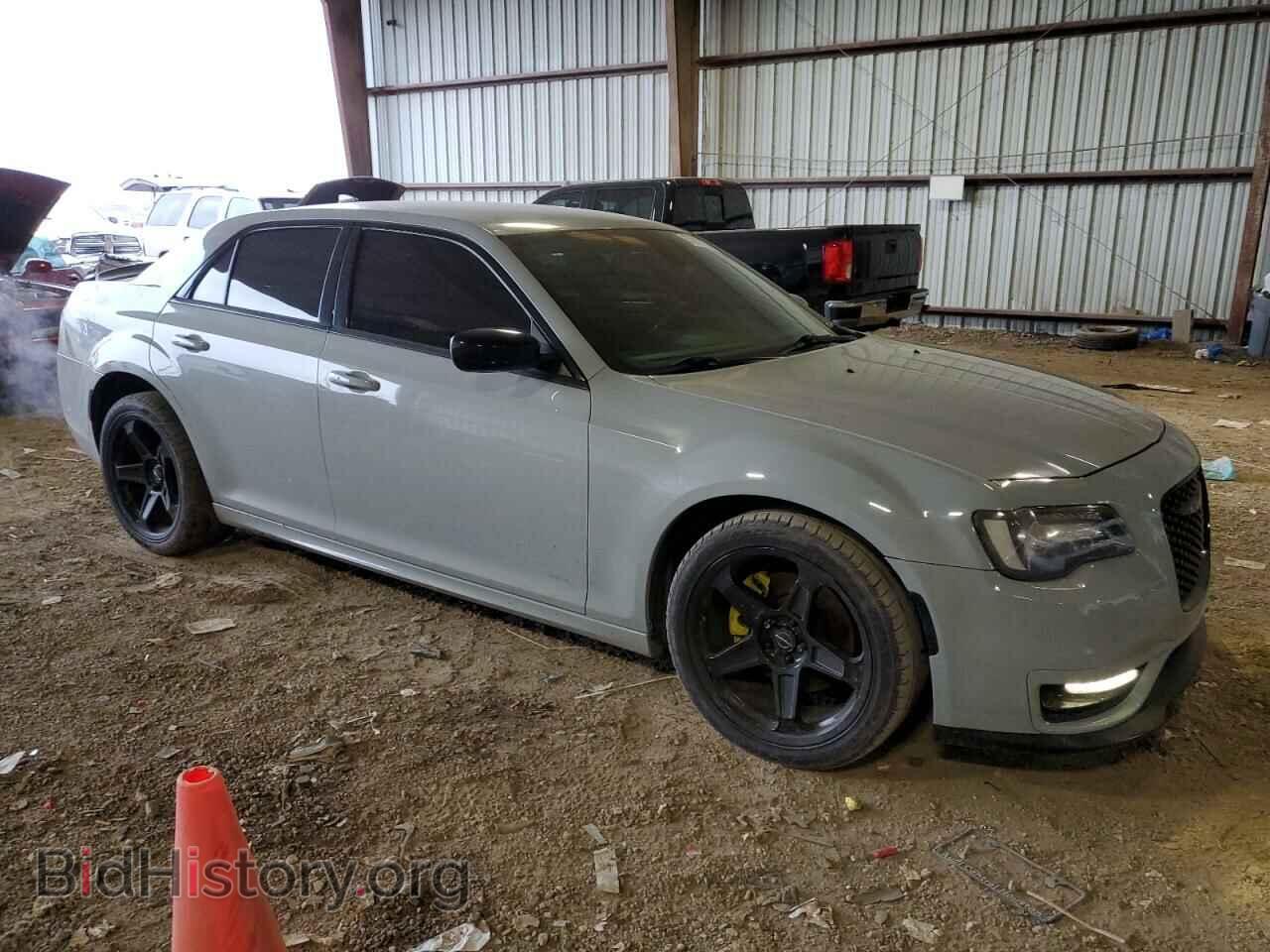2019 CHRYSLER 300 - VIN: 2C3CCABT6KH564773 - Фото 4
