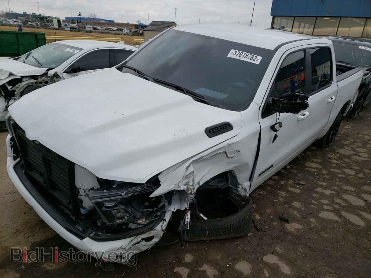 2021 RAM 1500 - VIN: 1C6SRFFT4MN621521 - Фото 2
