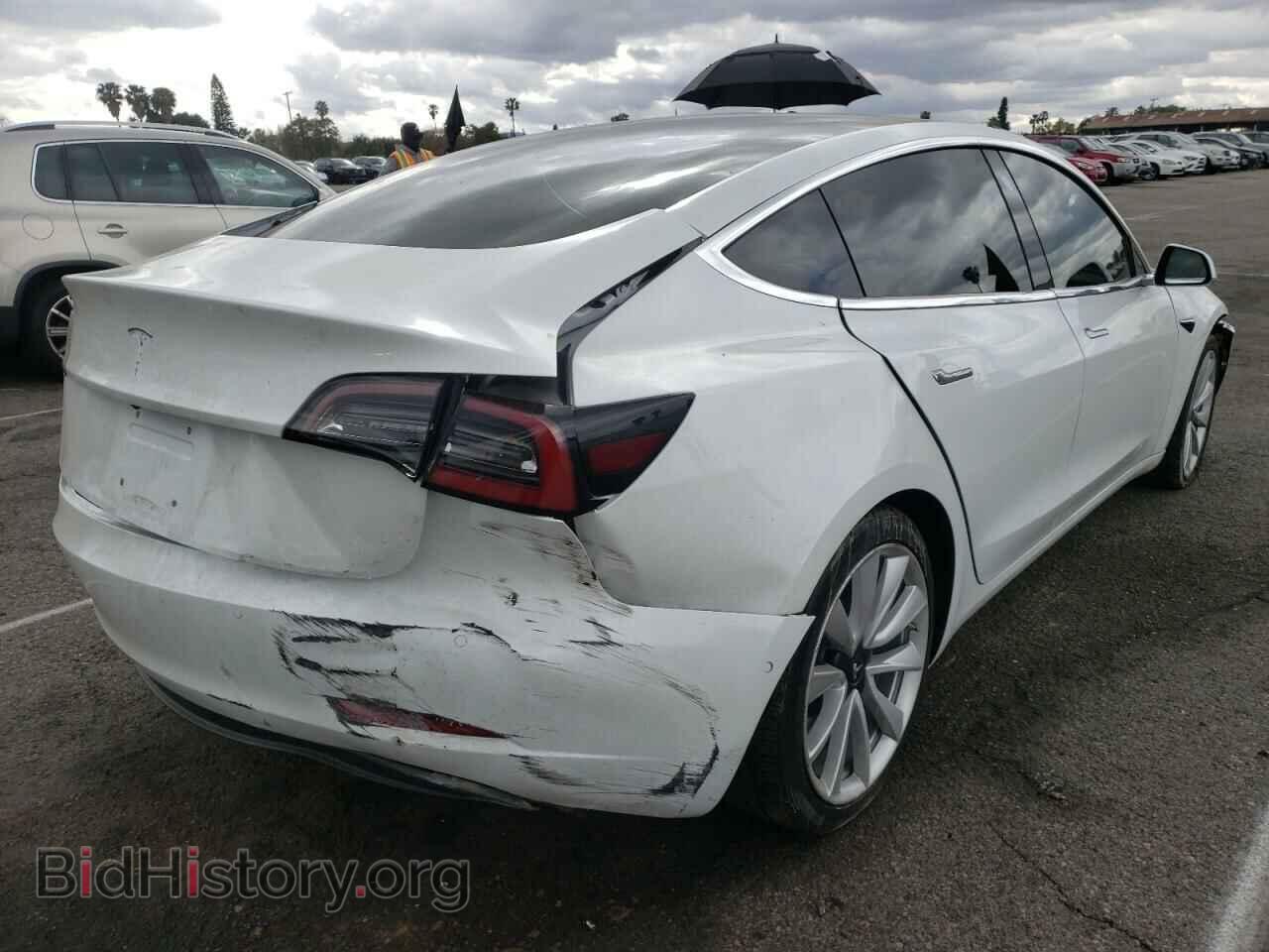 2018 TESLA MODEL 3 - VIN: 5YJ3E1EA7JF169490 - Photo 4