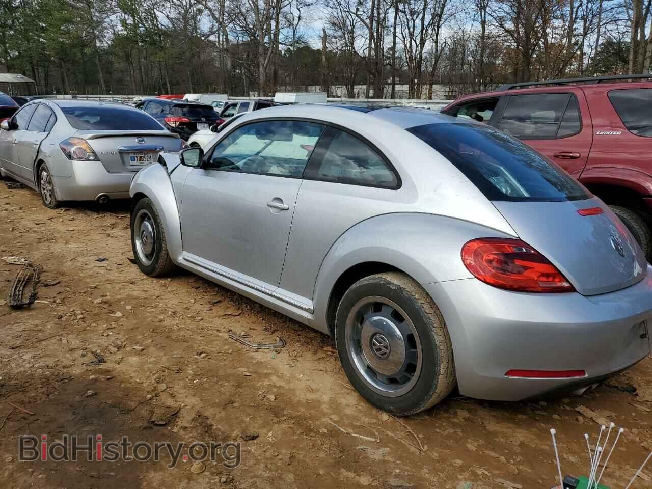 2012 VOLKSWAGEN BEETLE - VIN: 3VWJP7AT9CM619437 - Фото 2