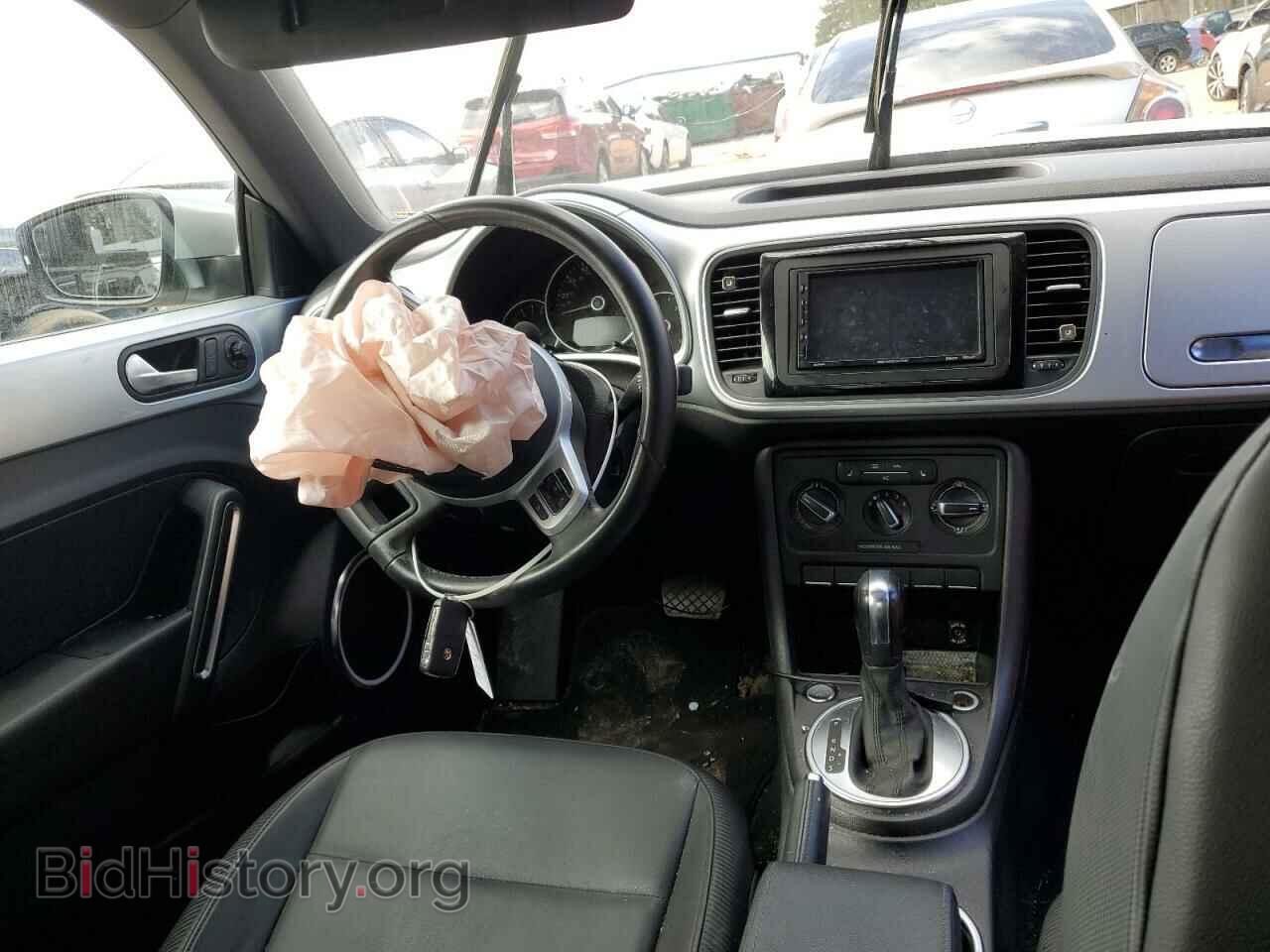 2012 VOLKSWAGEN BEETLE - VIN: 3VWJP7AT9CM619437 - Фото 8