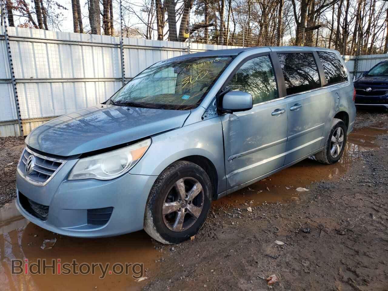 Photo 2V4RW3D18AR272576 - VOLKSWAGEN ROUTAN 2010