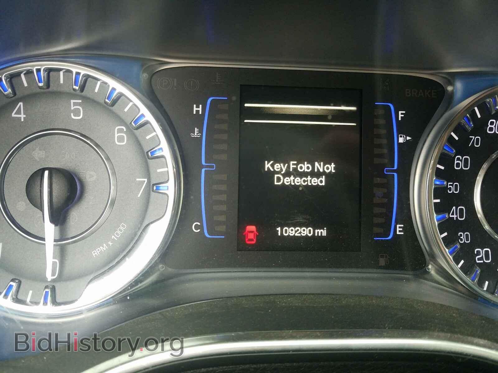 2015 CHRYSLER 200 - VIN: 1C3CCCAB6FN746362 - Фото 8