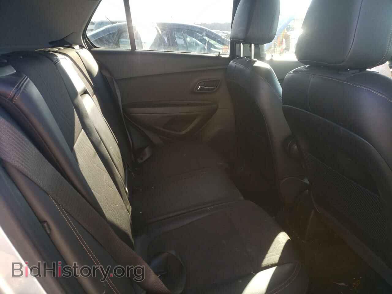 2018 CHEVROLET TRAX - VIN: KL7CJLSB4JB675671 - Фото 10