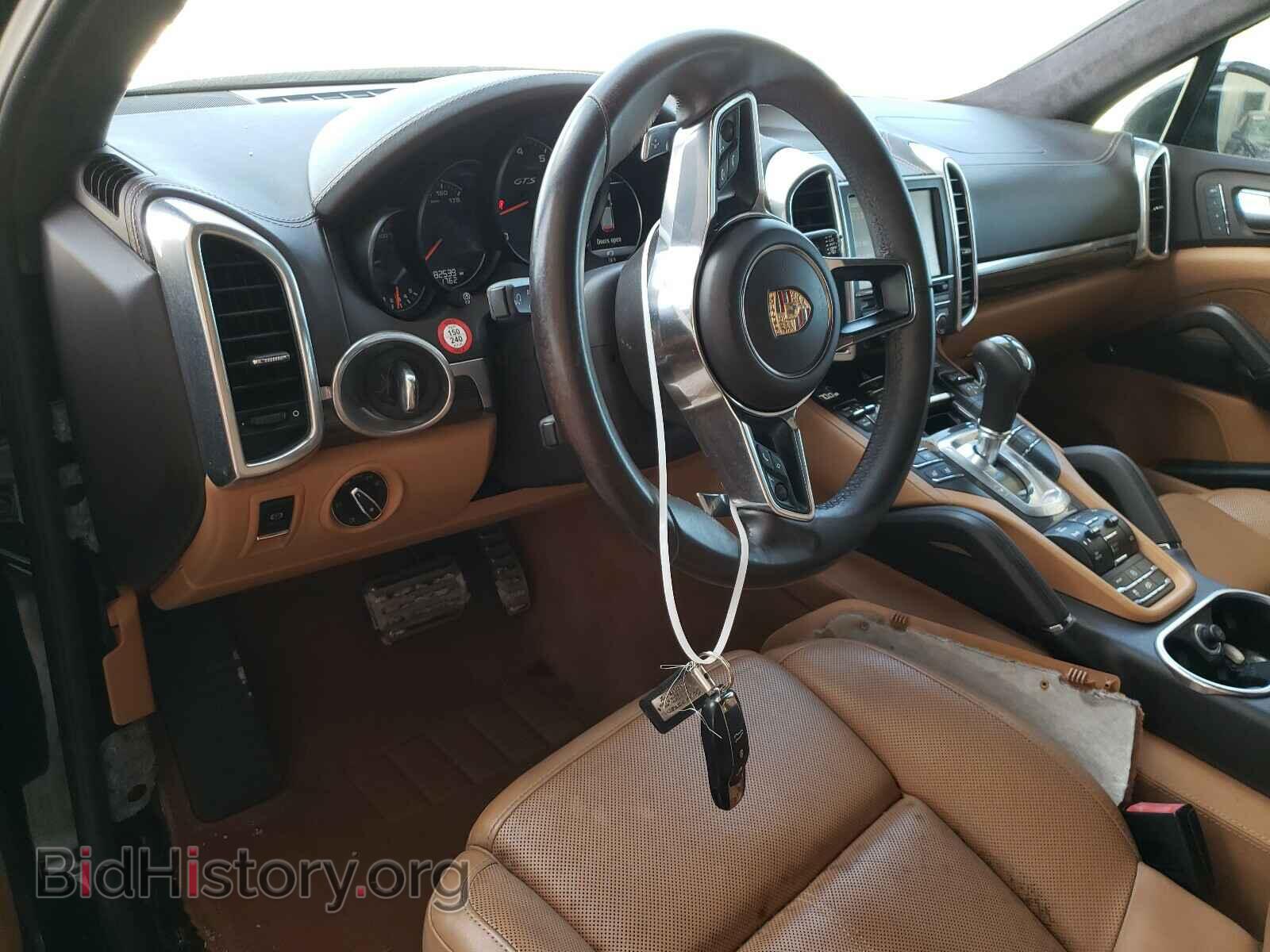 2016 PORSCHE CAYENNE - VIN: WP1AD2A25GLA70430 - Photo 9