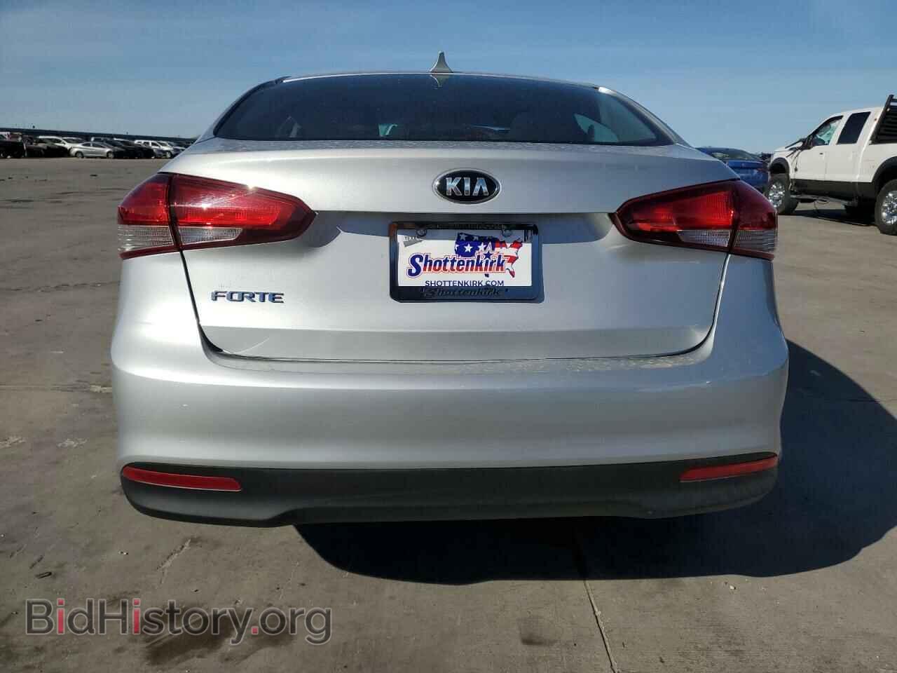 2017 KIA FORTE - VIN: 3KPFK4A73HE081134 - Фото 6
