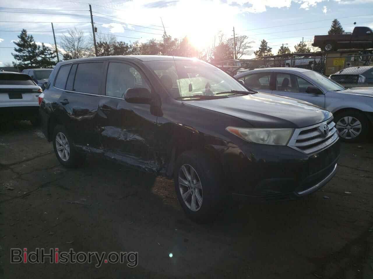 2012 TOYOTA HIGHLANDER - VIN: 5TDBK3EHXCS096112 - Фото 4