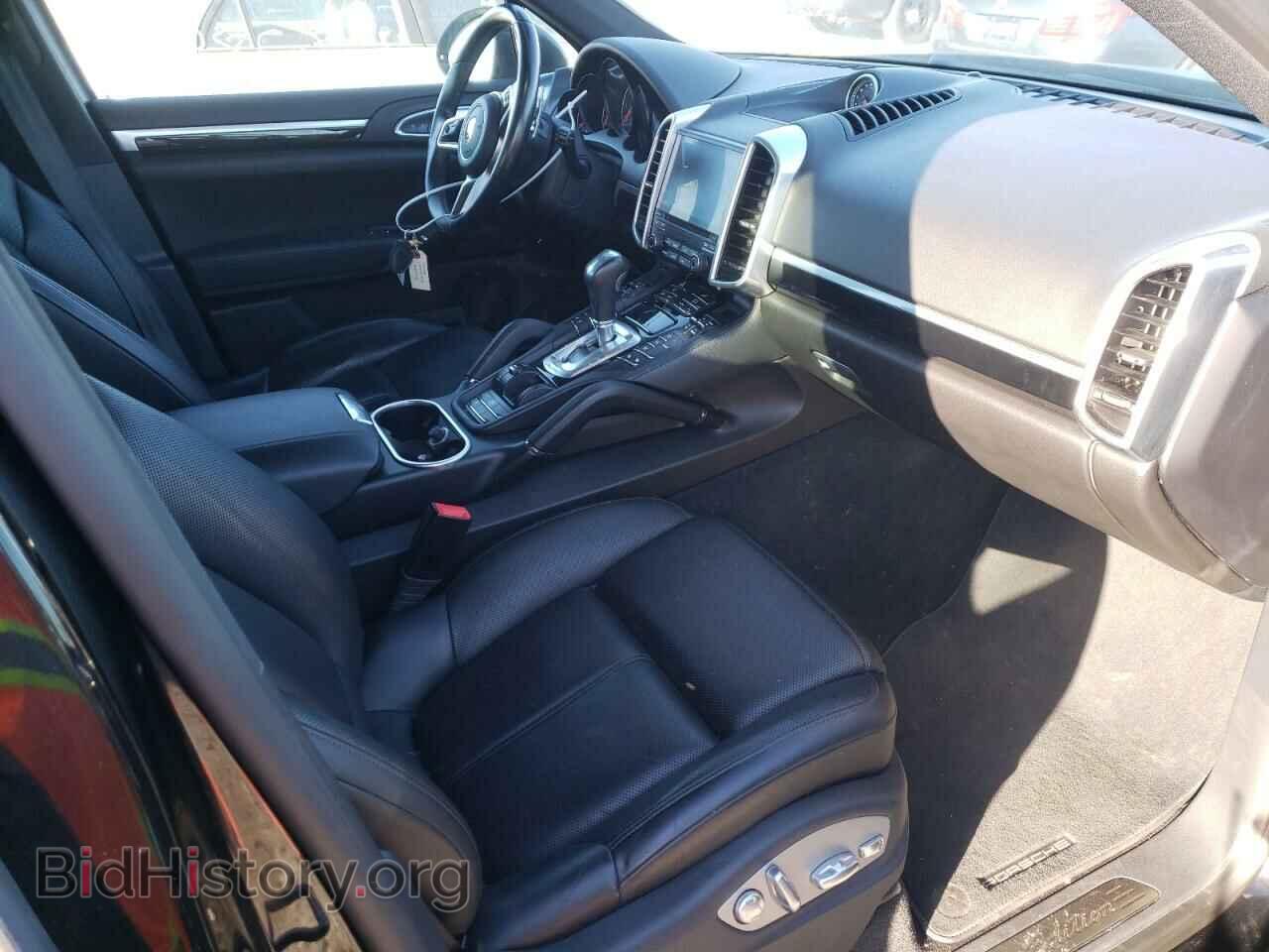 2017 PORSCHE CAYENNE - VIN: WP1AA2A29HKA83150 - Photo 5