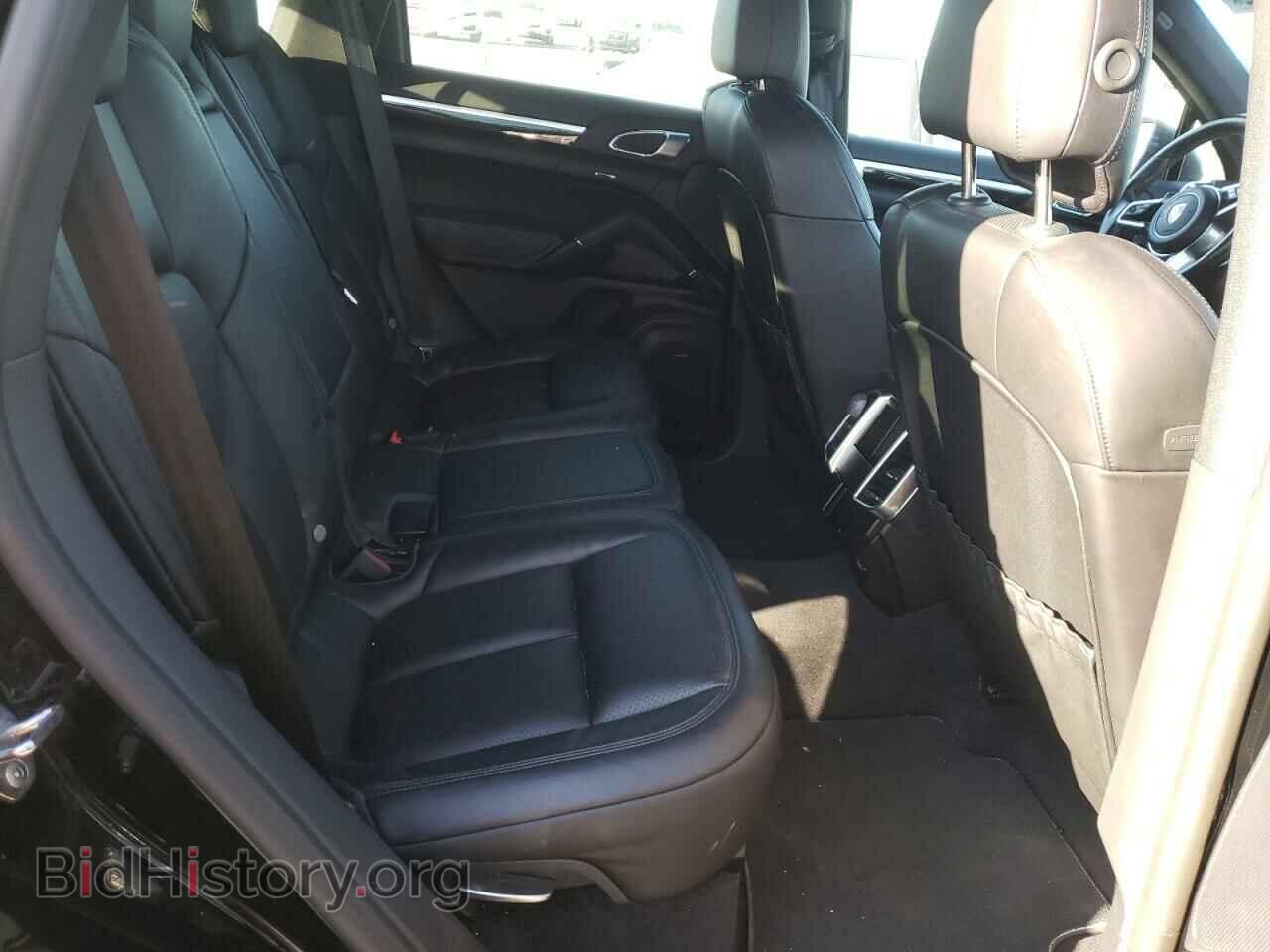 2017 PORSCHE CAYENNE - VIN: WP1AA2A29HKA83150 - Photo 6