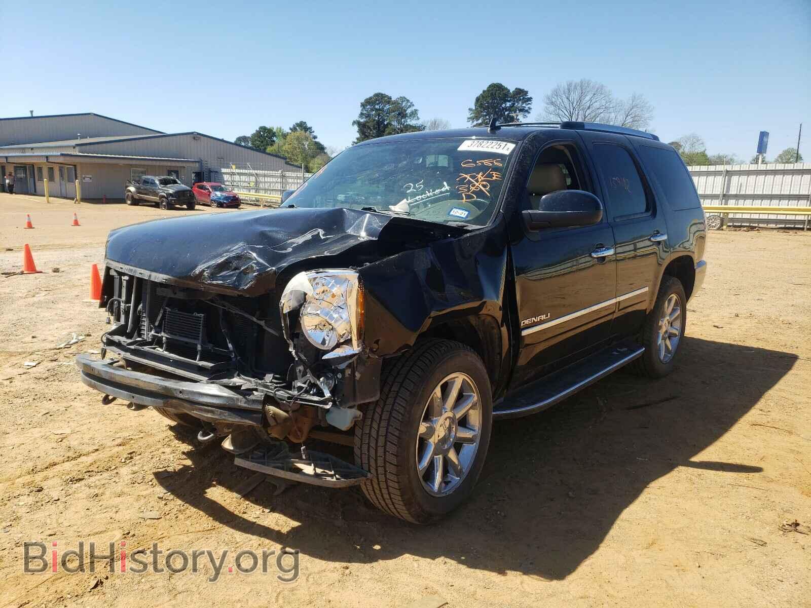 2011 GMC YUKON - VIN: 1GKS1EEF1BR396586 - Фото 2
