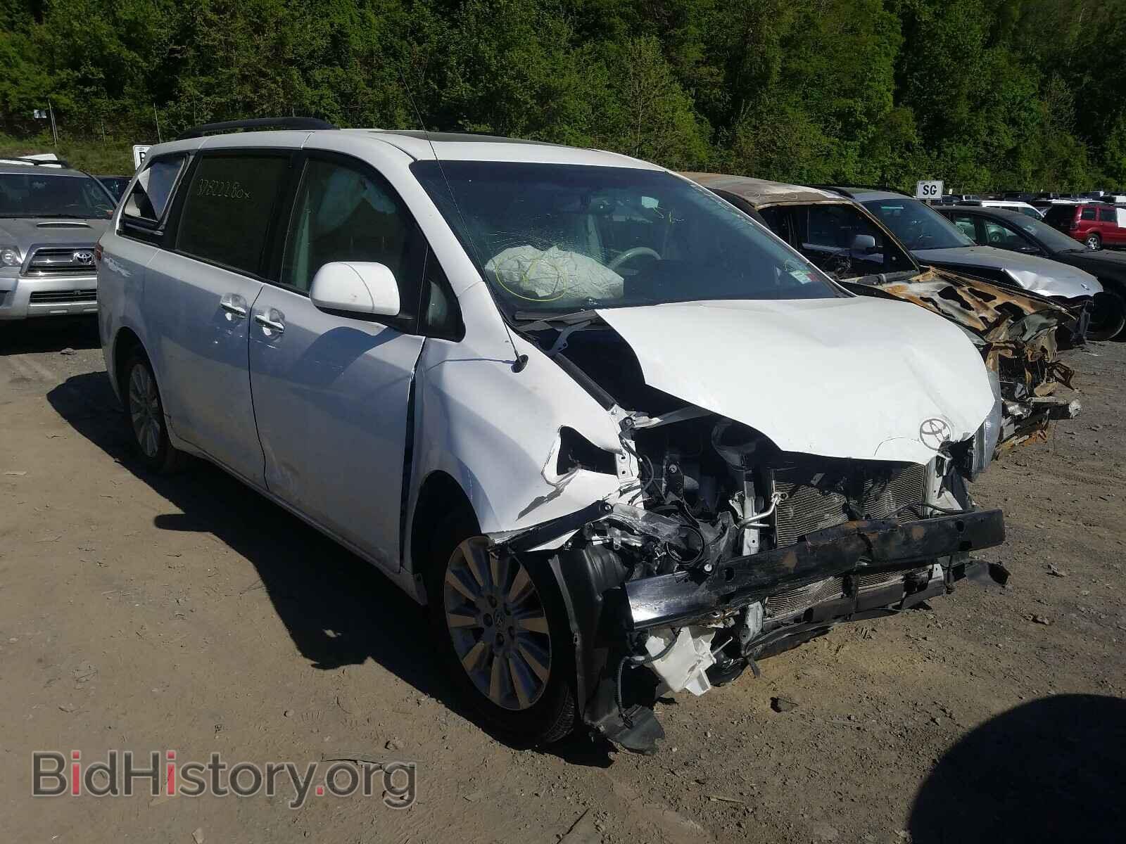 Photo 5TDDK3DC6ES087019 - TOYOTA SIENNA 2014