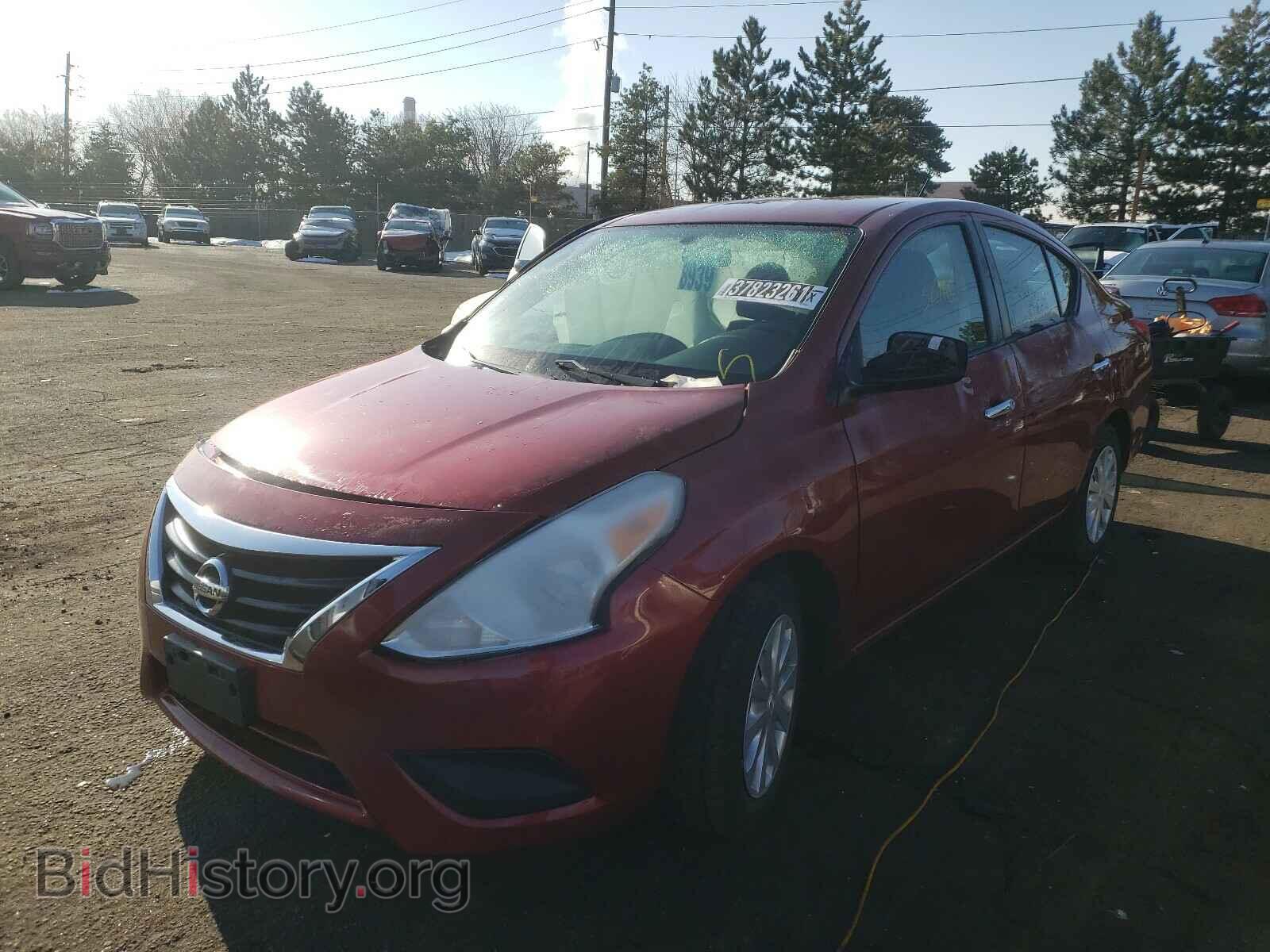 2019 NISSAN VERSA - VIN: 3N1CN7AP3KL863905 - Photo 2