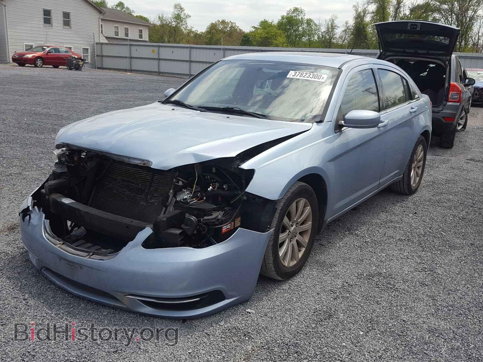 2012 CHRYSLER 200 - VIN: 1C3CCBBB4CN139817 - Фото 2