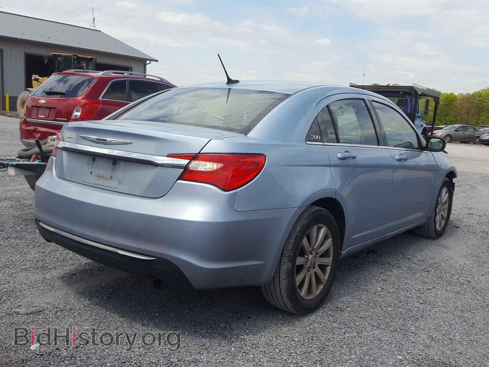 2012 CHRYSLER 200 - VIN: 1C3CCBBB4CN139817 - Фото 4
