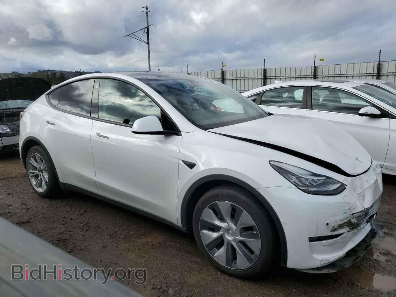2022 TESLA MODEL Y - VIN: 7SAYGDEE2NF426410 - Photo 4